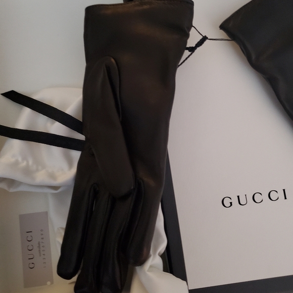 GUCCI  Bow Gloves - Picture 5 of 5